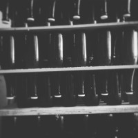 SORT CIDER logo - Similar company to Decideret