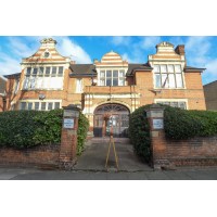 The Surbiton Club logo - Similar company to The Kingston Academy