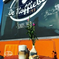 De Koffiebus logo - Similar company to De Nieuwe Stad