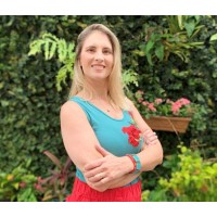 Carolina Arquitetura e Design logo - Similar company to Studio Isabelas - Arquitetura E Design De Interiores