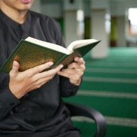 Institute of Quran Reciters logo - Similar company to Fajr Academy-أكاديمية فجر
