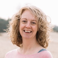 Creating Golden Memories | Herinnerings- & Afscheidsfotografie logo - Similar company to Portretmakers