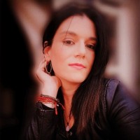 Social Media · Community Manager (Gestión de Redes Sociales) · Redactora de contenidos logo - Similar company to Social Media Co.