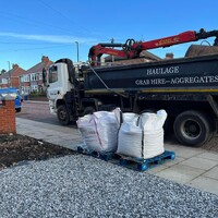 DSD Grab Hire and Aggregates logo - Similar company to E&J Grab Hire Ltd