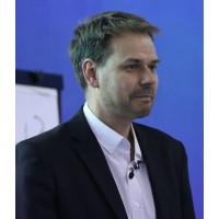 Thomas Brieu - DoIt logo - Similar company to Do It - Escutatória Foco & Storytelling Ao Vivo