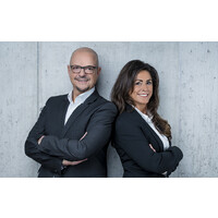 Versicherungsmakler D&H Fisch logo - Similar company to Ufkb Gmbh - Unabhängiger Versicherungsmakler Und Baufinanzierungsspezialist