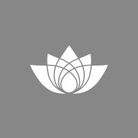 Sunday Natural logo - Similar company to The Quality Group