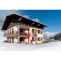 CHALET BLUEBELL logo - Similar company to Xenca Ltd