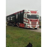 Mikael Jacobsen Transport A/S logo - Similar company to Harfi