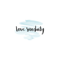 Love sundaily logo - Similar company to Open Up Edhec