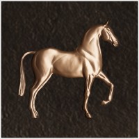 SirDavis logo - Similar company to Saint Heron