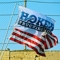 Hoker Trucking logo - Similar company to Boomerang Transport