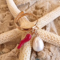 LUXURY LOVERS logo - Similar company to Shestore