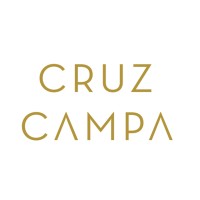 Cruz Campa Fotografía logo - Similar company to Liven Photography