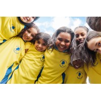 Gladstone Park Primary School logo - Similar company to Auk Trading