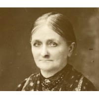 Bedfordshire Genealogy, Family and House History Research logo - Similar company to Documents On Wheels