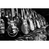 GuitarGuide logo - Similar company to Guitar Villa