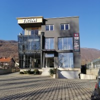 TRIM INTERNATIONAL GROUP LTD logo - Similar company to Design & Management Contractors