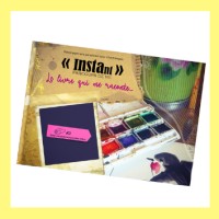 INSTANT - Le livre qui me raconte logo - Similar company to Tatsucolor