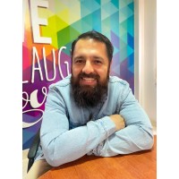 Cesar Vinueza Asesor De Marketing Digital