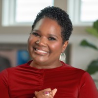 Denise Taylor, Corporate to Entrepreneur logo - Similar company to Renewed Impact