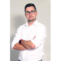 Konferansjer Tomasz Więcek logo - Similar company to Energia Plus