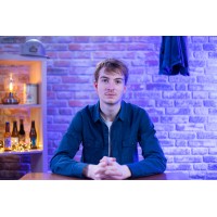 Les Lampistes logo - Similar company to Morpheus Communication