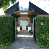 Lauraine Diggins Fine Art, Gallery logo - Similar company to Rachel Hamlin