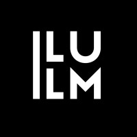ILLUM logo - Similar company to Matas A/S