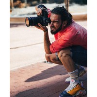 Zhuliyan Zhekov / Jukstera / Photographer & Videographer in Barcelona, Spain /TikTok, Instagram/ logo - Similar company to Studio 8 Video And Photo