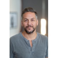 Ryan Landau I Licensed Therapist I Personal and Relationship Growth I Dare to Live and Thrive