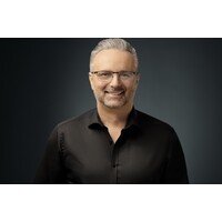 Trener LinkedIn Marcin Banaszkiewicz logo - Similar company to Spaceway