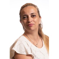 Monica Grin logo - Similar company to Modo Vuela