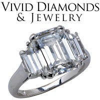 Vivid Diamonds & Jewelry logo - Similar company to Namdar Diamonds