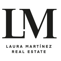 Laura Martinez Real Estate logo - Similar company to Realty One Group Ilusiona