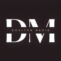 Doulton Media logo - Similar company to Stepsnetx