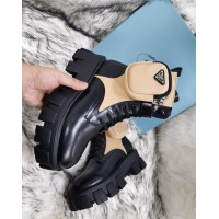 VIP Shoes logo - Similar company to Vip Sneakers
