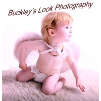 Buckley's Look Photography logo - Similar company to Mindrabbit Media
