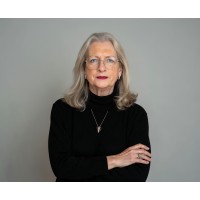 Russell-Alexander Publishing logo - Similar company to Modernist Daily (Mod)