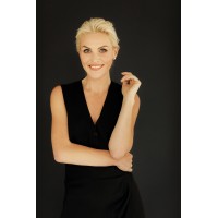 Liene Uresina Coaching logo - Similar company to Forums Līdere
