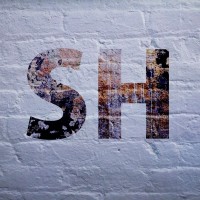 ShoulderHill Entertainment logo - Similar company to Pitt Tonight