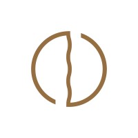 ADEGAMÃE logo - Similar company to W4U - Wine Concept