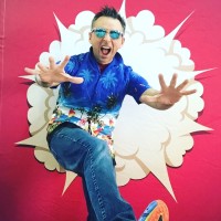 Triple Platinum DJ Entertainment logo - Similar company to Moflo