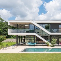 Michel Guillot Architecte logo - Similar company to Maam Studio