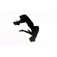 SaltoMortal Entertain logo - Similar company to Kompanjon Partner