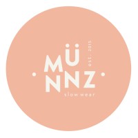 Münnz logo - Similar company to Wave Uniforms & Active Wear