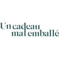 Un cadeau mal emballé logo - Similar company to Cadeau Et Chocolat