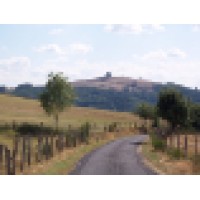 Les Landes logo - Similar company to T