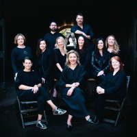 Loczi Design logo - Similar company to Brana Designs