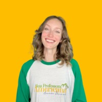 Sua Professora Americana logo - Similar company to Cranwell Family Foundation